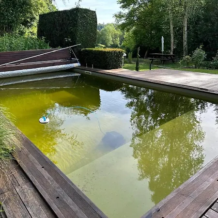 Vakantiehuis Chaumiere Normande Avec Piscine Naturelle