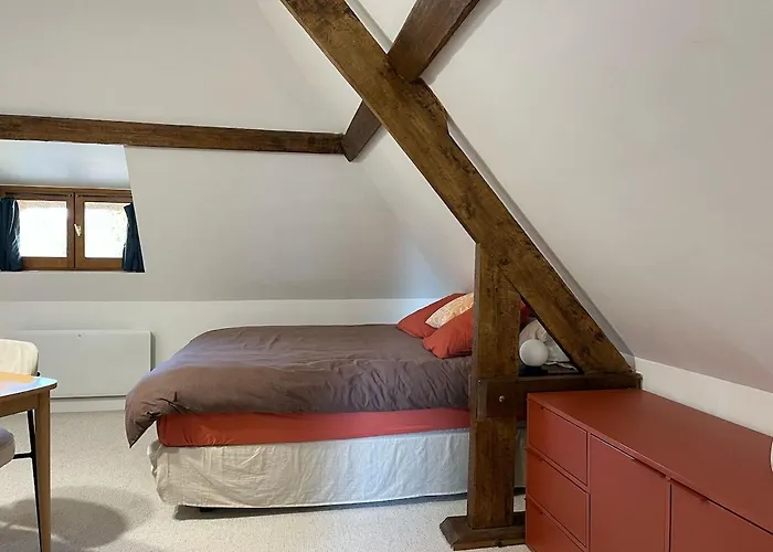 Chaumiere Normande Avec Piscine Naturelle Saint-Martin-Saint-Firmin