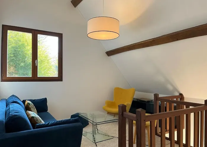 Holiday home Chaumiere Normande Avec Piscine Naturelle